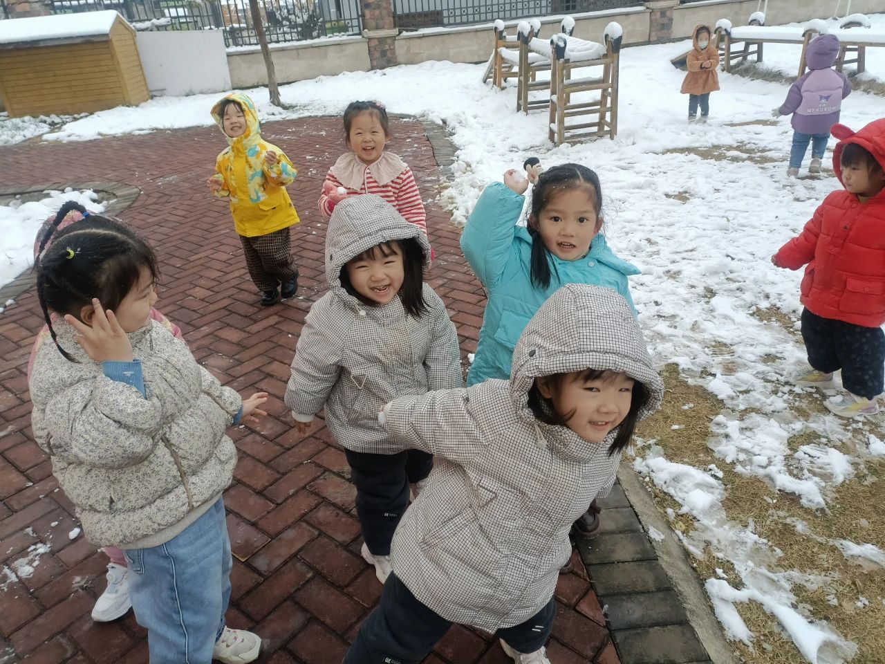 【知节气】一韵冬色，藏尽美好――一禾艾尔堡幼儿园“冬至”节气主题活动
